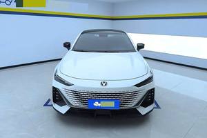 Changan UNI-V 1.5T Premium 2023, Guida a Sinistra, Benzina Euro VI, 5 Posti, <span class=keywords><strong>Auto</strong></span> Usata, Prezzo all'Ingrosso per Esportatori - Product Image 3