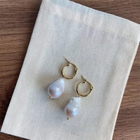 Pendientes Colgantes de Perlas de Agua Dulce, Aros Irregulares Barrocos Chapados en Oro, Joyería Minimalista y Delicada para Boda, Regalo para Ella