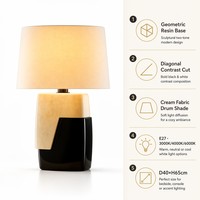 Lampe de table géométrique de luxe en résine, base diagonale en albâtre crème et noir, abat-jour en tissu, E27, lumière chaude d'ambiance pour chambre et suite d'hôtel
