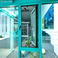 Ventana Abatible de Aluminio para Proyectos de Apartamentos, con Rotura de Puente Térmico, Triple Acristalamiento Low-E, Insonorizada, Eficiente Energéticamente y con Malla de Seguridad