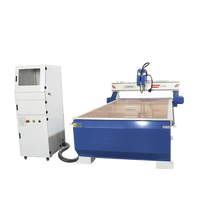 Machine de fraisage CNC pour bois 1300*2500mm 1530 pour le traitement du bois, de l'aluminium, du PVC, du cuivre