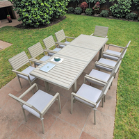 Table de terrasse Banc Mobilier de patio extérieur Bureau rectangulaire en métal Tables en bois plastique Restaurant Multijoueur Grande table Ensemble