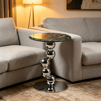 Table d'appoint moderne en marbre avec base sphérique en acier, table de chevet de luxe avec rangement, design minimaliste pour salon et chambre