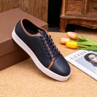 Chaussures de football et de soccer blanches pour hommes, grandes tailles, en PU, nouvelle tendance mode, toutes saisons, plates, à lacets, semelle extérieure en caoutchouc, bout rond