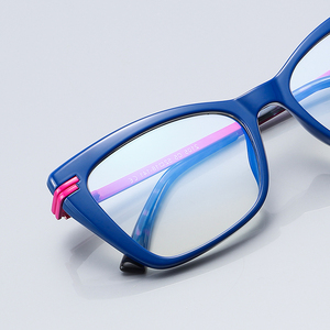 UAN UAI 2026 Nueva Colección: Monturas Ópticas de Ojo de Gato para Mujer de Alta Calidad, Coloridas, con Bloqueo de Luz Azul - Product Image 3