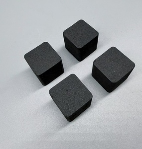 Charbons de coco noirs de qualité supérieure EAGLE NEST en forme de cube pour chicha, faible teneur en cendres, longue durée de combustion - Product Image 2