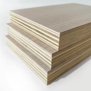 Tableros de melamina multicolor buen <span class=keywords><strong>precio</strong></span> contrachapado 4x8 12mm 15mm 18mm laminado de melamina <span class=keywords><strong>madera</strong></span> contrachapada impermeable/playwood para gabinete - Product Image 1