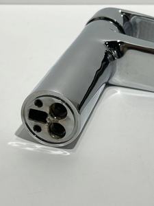 Grifo <span class=keywords><strong>de</strong></span> lavabo Válvula Cartucho Estilo Aleación <span class=keywords><strong>de</strong></span> zinc Montado en cubierta Orificio único Cerámica Moderna 35MM Latón Español Apartamento contemporáneo - Product Image 3