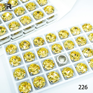 Strass in Vetro K9 di Varie Forme con Colore Argento, Perline di Cristallo Sfuse all'Ingrosso per Gioielli e Abiti da Donna Fai-da-Te - Product Image 3