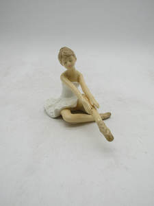 Gốm Thanh Lịch Ba Lê Tutu Cô Gái Bức Tượng; Grace Cô Gái Xinh Đẹp Nghệ Thuật Và Thủ Công Mỹ Nghệ Nữ Diễn Viên Ballet Bức Tượng - Product Image 6