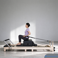 MJD Focused Sanctioned Wooden Pilates Reformer en bois massif durable et robuste pour les installations de formation professionnelle, kit structuré