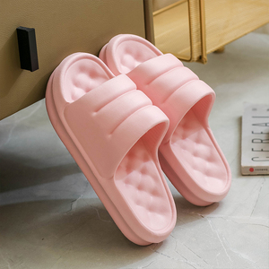 Sandales légères antidérapantes pour femmes, semelle épaisse et souple, pantoufles d'intérieur en EVA de couleur unie - Product Image 3