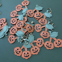 Porte-clés et breloque de sac en cuir, mini citrouille de dessin animé créative et enfantine, polyvalente, en forme de citrouille d'Halloween, pendentif de bagage, plantes