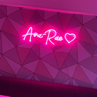 Enseigne néon personnalisée avec nom en écriture cursive rose et symbole cœur, tube lumineux LED flexible pour chambre à coucher, lampe décorative d'ambiance murale personnalisée