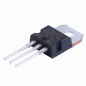 Régulateur de tension L7815CV-DG TO-220-3, puce de gestion de l'alimentation, régulateurs de tension linéaires, circuit intégré de régulation de tension POS, 3 bornes, 1,5 A - Product Image 1