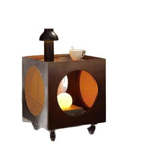 Mesa Auxiliar de Madera Maciza y Ratán con Almacenamiento, Color Nogal, Mesa de Centro Móvil para Sala de Estar, Mesa Auxiliar para Sofá, Mesa Esquinera - Product Image 2