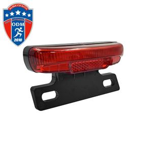 <span class=keywords><strong>Lampe</strong></span> arrière de sécurité pour vélo électrique 36-60V, super lumineuse, à fixer sur le potenceau, en plastique - Product Image 1