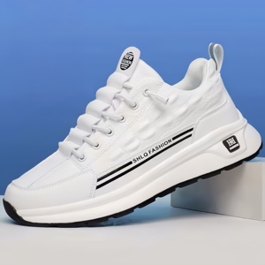 La surface en cuir pour hommes est confortable, chaude, épaisse et bien ajustée. Chaussures d'hiver épaisses à semelle épaisse tendance pour hommes - Product Image 1