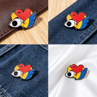 Badge de revers en métal émaillé brillant, broche personnalisée avec motif animal mignon, logo imprimé, épinglette cadeau de collection pour voyage en extérieur