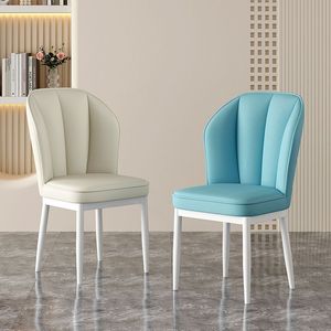 Sillas de Comedor Francesas Personalizadas de Cuero para Sala de Estar, Juego de Mesa de Comedor con Patas Doradas y 4 Sillas - Product Image 3