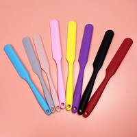 Grattoir en silicone de qualité alimentaire longue spatule à crème intégrée couteau de mélange de cuisine et de pâtisserie