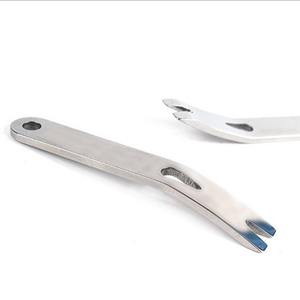 Outil de poche tactique léger et durable pour l'extérieur, mini-outil en acier inoxydable, grattoir en forme de manivelle, porte-clés pour la chasse - Product Image 5