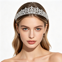 Diadème de mariée romantique en forme de cœur en cristal argenté, couronne de mariage en strass pour la Saint-Valentin, cosplay Reine des Cœurs