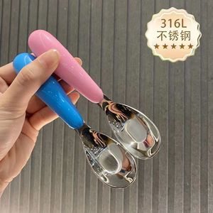 Cuchara de acero inoxidable para niños, tipo cónico pequeño 316L, para alimentación de bebés, mango de color sólido - Product Image 4