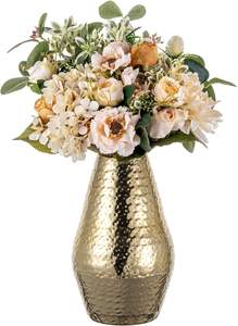 Luxueux vase à fleurs en métal très brillant avec des propriétés résistantes aux intempéries, idéal pour une utilisation intérieure ou extérieure disponible chez Affordavle - Product Image 2