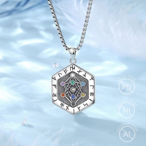 Collier pendentif en argent sterling 925 en forme d'hexagone avec runes Armanen, talisman, 9 couleurs, arbre de vie Yggdrasil, pour <span class=keywords><strong>homme</strong></span> ou femme - Product Image 3