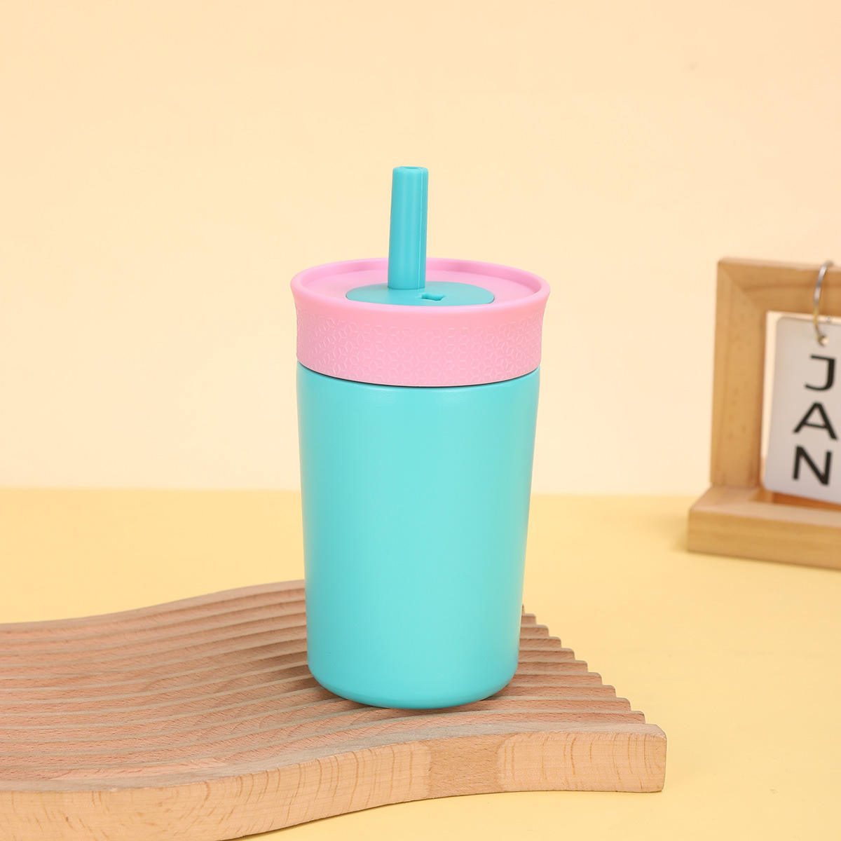 ทะเลสาบสีฟ้า