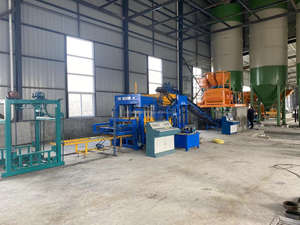 เครื่องผลิตบล็อคคอนกรีตขนาด4 6นิ้วสร้าง <span class=keywords><strong>QT6-15</strong></span>บล็อกซีเมนต์อัตโนมัติ - Product Image 3