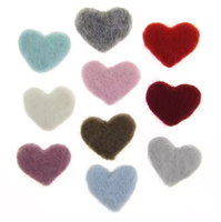 Cœurs en feutre de laine, pompons en feutre, décorations pour la Saint-Valentin, pour l'art DIY, l'artisanat, la décoration de la maison et des fêtes, guirlandes