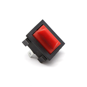Interruptor basculante de plástico 2500 20A para generadores de gasolina - Product Image 1