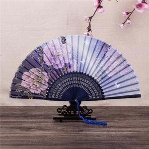 HZ Japanischer 6-Zoll-Tanzfächer im antiken Stil, kleiner Bambusfächer für Damen, umweltfreundlicher klassischer chinesischer Bambus-Faltfächer - Product Image 2