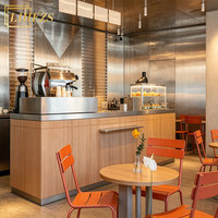Comptoir à café en bois design avec éclairage LED pour centre commercial, mobilier de présentation et aménagement de magasin de bubble tea tendance et coloré