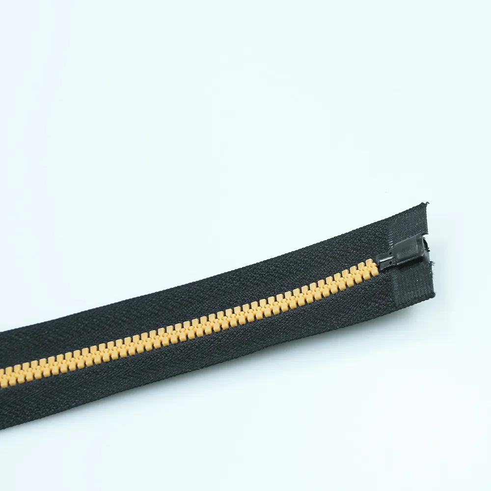 High Quality Eco-Friendly Injected Open End Plastic Zipper with good price