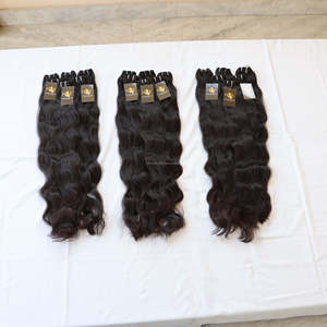 Tissage en lot indien frisé soyeux droit 100% Temple, cheveux vierges bouclés, cuticule humaine brésilienne alignée - Product Image 1