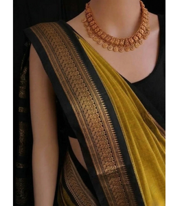 Sari de Seda de Diseño de Lujo K V INTERNATIONAL para Mujer, Tejido Tradicional Elegante de Secado Rápido con Materiales Reciclados para Bodas y Fiestas - Product Image 1