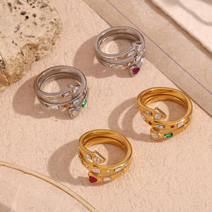 Anelli alla Moda per Donna in Acciaio Inossidabile Placcato Oro 18K con Tre Strati di Cuori e Frecce in Zircone, Idea Regalo - Product Image 6