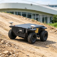 Tondeuse à gazon robotisée commerciale de 790 mm avec navigation RTK, batterie LiFePO4 48 V, propulsion électrique et télécommande pour l'entretien des terrains