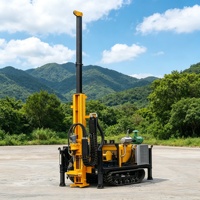Machine de forage hydraulique efficace avec tour robuste pour l'échantillonnage de carottage sur site de manière précise