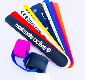 Pulsera de Paracord Colorida con Logotipo Ambiental Impreso, Diseño de Última Moda, Directo de Fábrica, Producto Promocional - Product Image 1