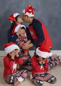 Pijamas Navideños Familiares Personalizados con Estampado de Ciervos, Pijamas Navideños de Algodón para Niños, Ropa de Dormir Familiar de Bambú, Conjuntos de Pijamas, Pijamas Navideños para Hombre - Product Image 3