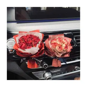 Özelleştirilmiş sıcak satış kurutulmuş buket parfüm çiçek Mini araba hava spreyi