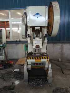 לחץ מכני תעשייתי כבד-כבד עם דיוק חבטות דיוק במהירות גבוהה עבור עבודת מתכת - Product Image 6