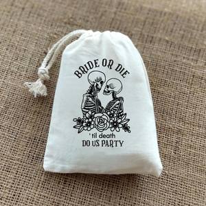 Bolsas <span class=keywords><strong>de</strong></span> Lona Personalizadas con Estampado <span class=keywords><strong>de</strong></span> Halloween 'Hasta que la <span class=keywords><strong>Muerte</strong></span> nos Separe', Bolsas <span class=keywords><strong>de</strong></span> Regalo Reutilizables y Duraderas para Fiestas - Product Image 3