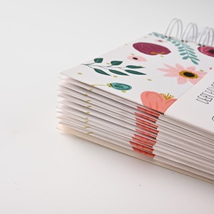 Agenda A5 con Spirale Bianca e Stampa Floreale ad Acquerello, Bestseller per la Gestione Personale delle Finanze e <span class=keywords><strong>il</strong></span> Monitoraggio del Pagamento delle Dette, Idea Regalo - Product Image 6