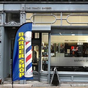 Asta de aluminio de doble cara personalizada, pancarta de peluquero personalizada para publicidad comercial, técnicas de impresión digital - Product Image 6