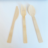Couteau, cuillère et fourchette jetables en bambou biodégradable de qualité alimentaire, très demandés pour la restauration à emporter et les fournitures de traiteur
